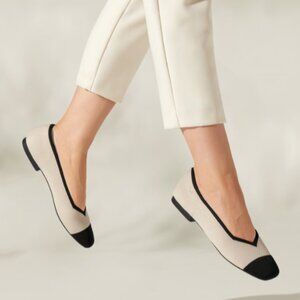 Vivaia Margot Flats NWOT